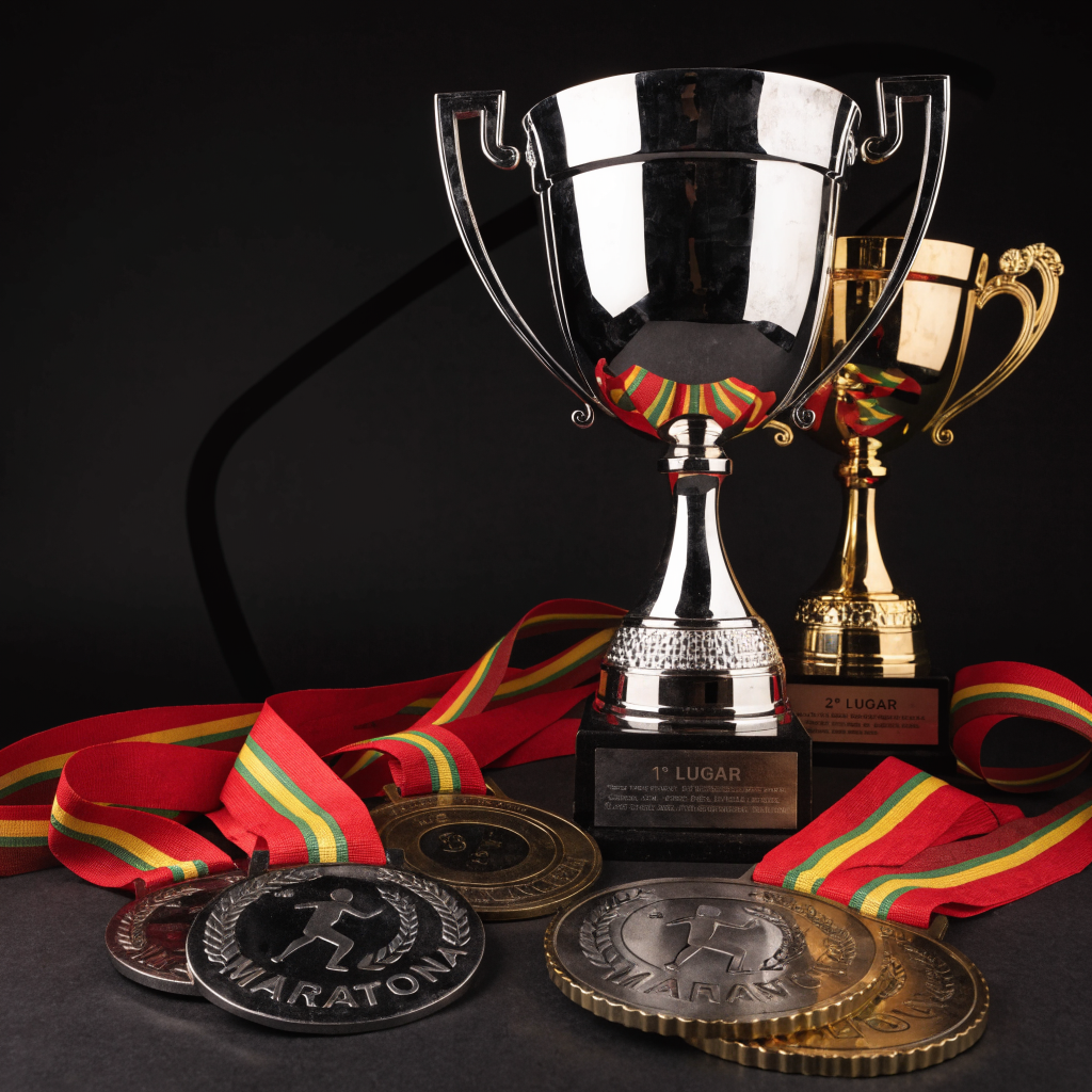 Troféus e medalhas para corrida e eventos esportivos